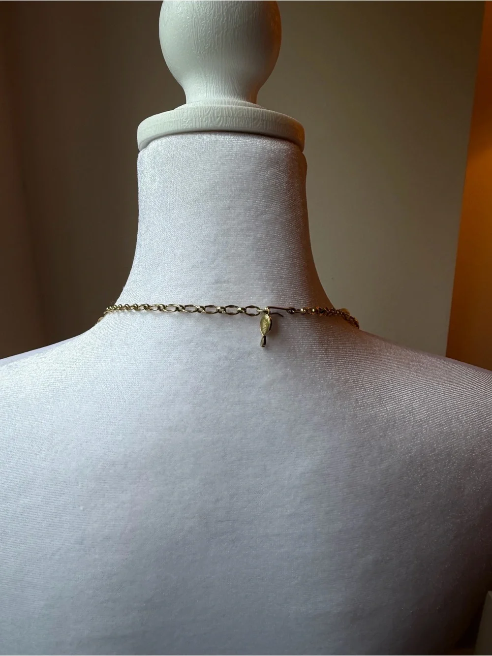 Vintage 60s Saran Coventry “Royal Ballet” Pearl Adjustable Choker - Picture 7 of 15